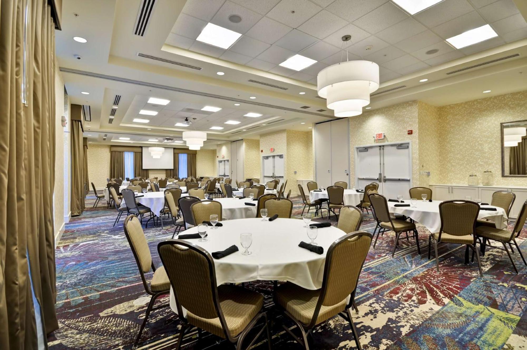 Hilton Garden Inn Detroit Troy Zewnętrze zdjęcie